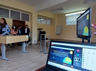 auo-2021-11-