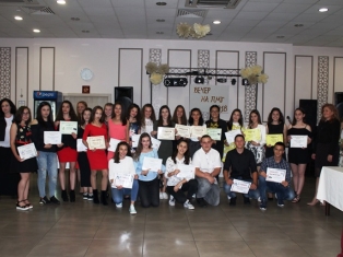 ve4erPMG-